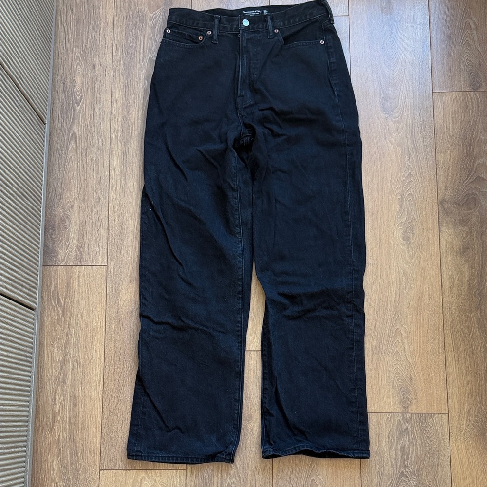 Men's Black authentic rigid denim baggy jean